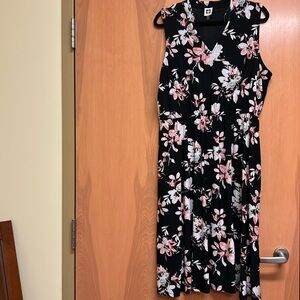 Black and pink dress